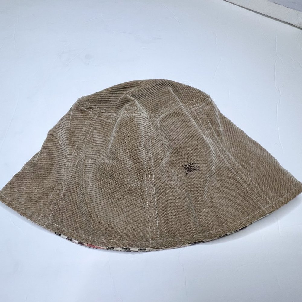 Burberry hat - Picture 2 of 16